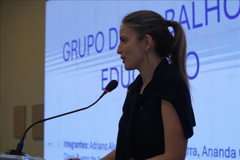 Marian Salles Bellamy, coordenadora do GT Educação