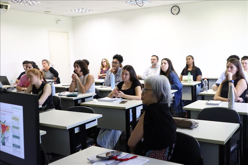 A disciplina Projeto Aplicado Operações Urbanas Consorciadas em São Paulo passou a ser oferecida aos alunos do terceiro ano do curso de Administração Pública da FGV