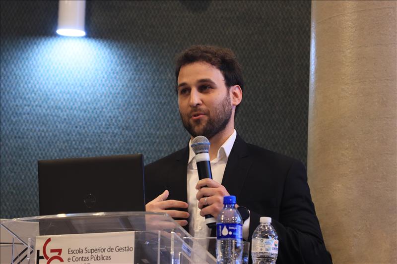 Romulo Manzatto, coordenador do GT Educação