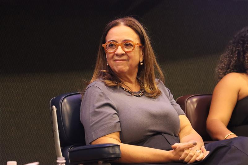 Maria Angélica Fernandes, coordenadora do GT Gênero